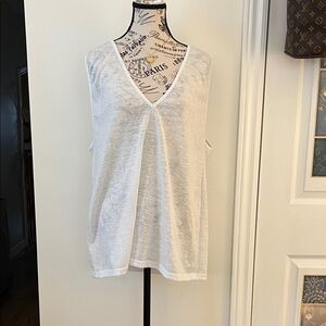 💗Source Unknown White V-Neck Sleeveless Tank Top